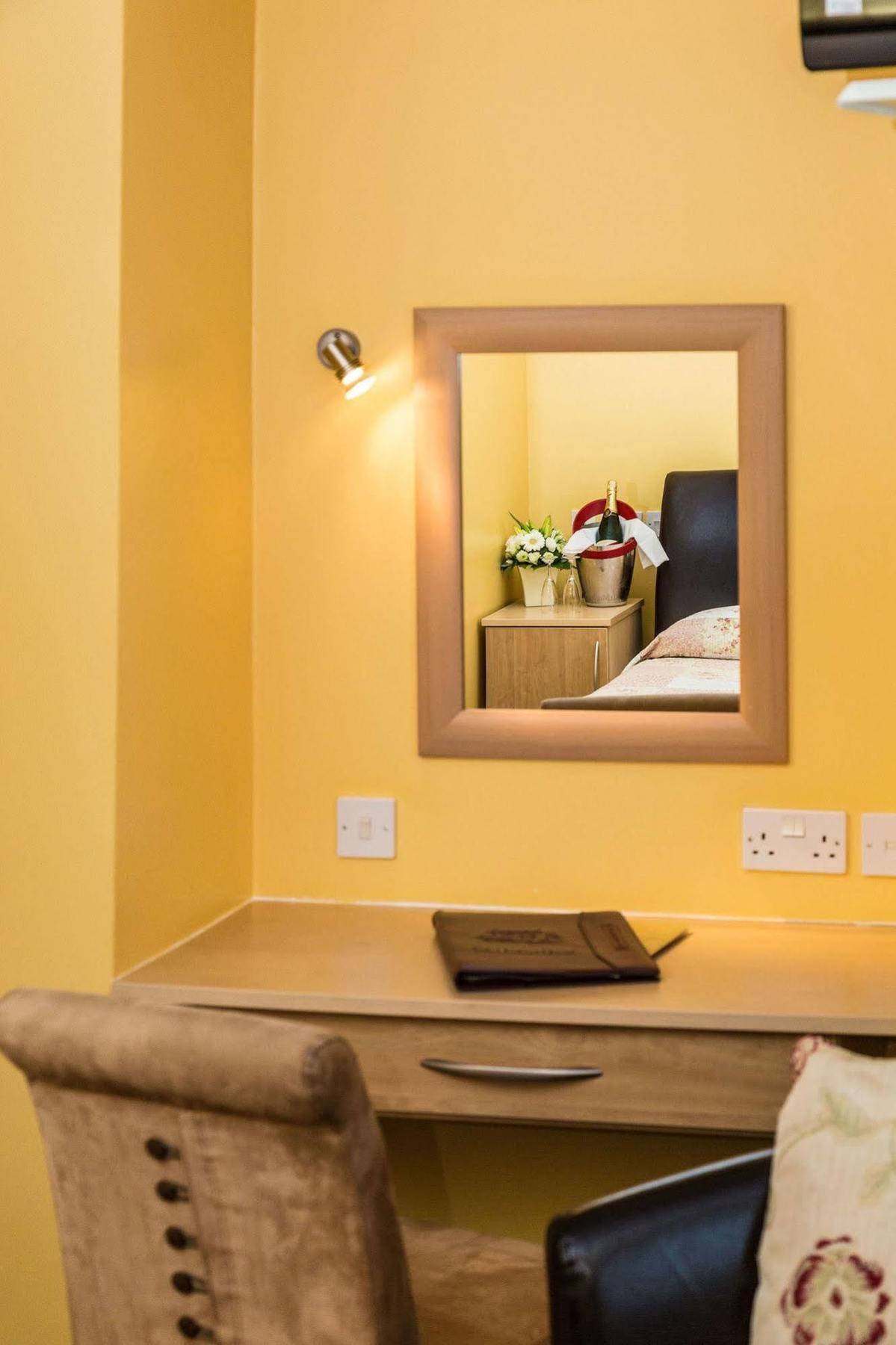 La Piette Hotel Saint Peter Port Екстер'єр фото